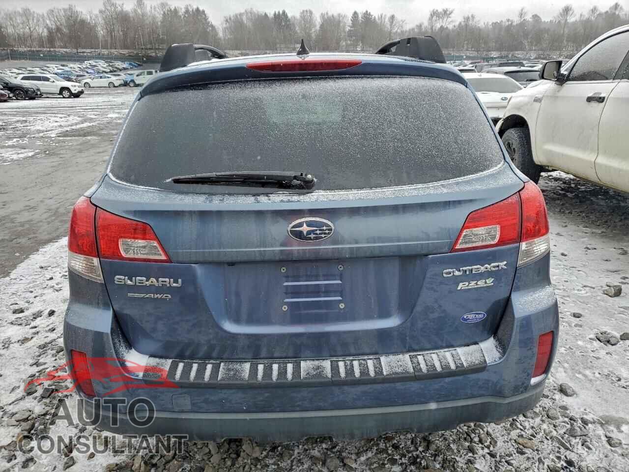 SUBARU OUTBACK 2013 - 4S4BRBKC4D3203216