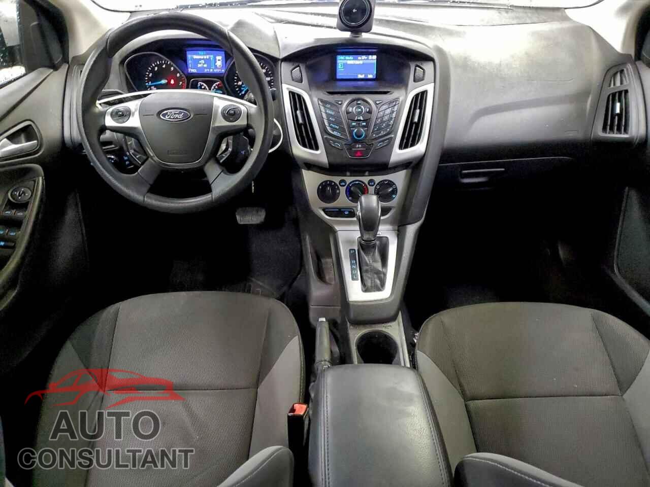 FORD FOCUS 2013 - 1FADP3F24DL213101