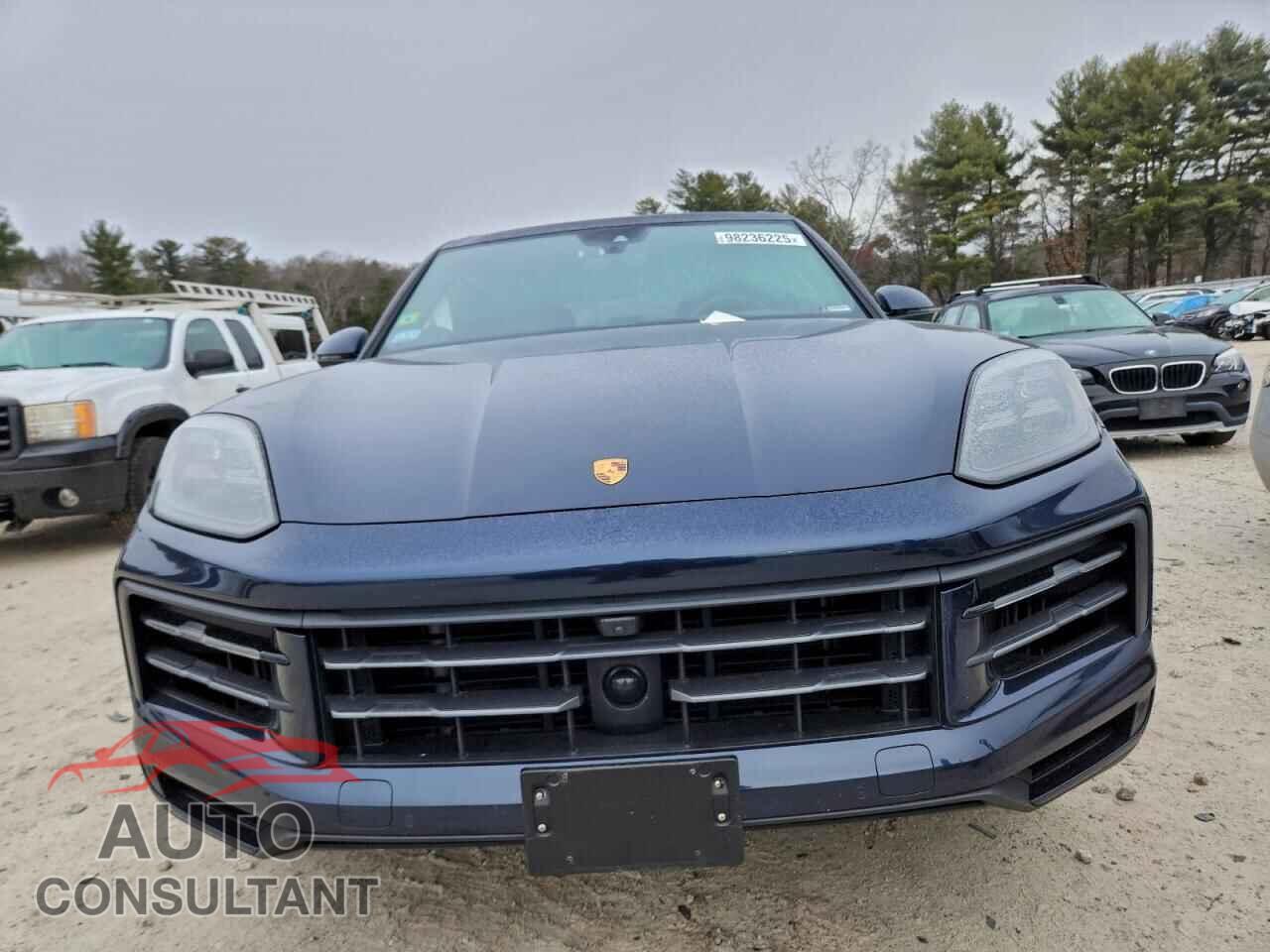 PORSCHE CAYENNE 2024 - WP1AA2AY6RDA12255