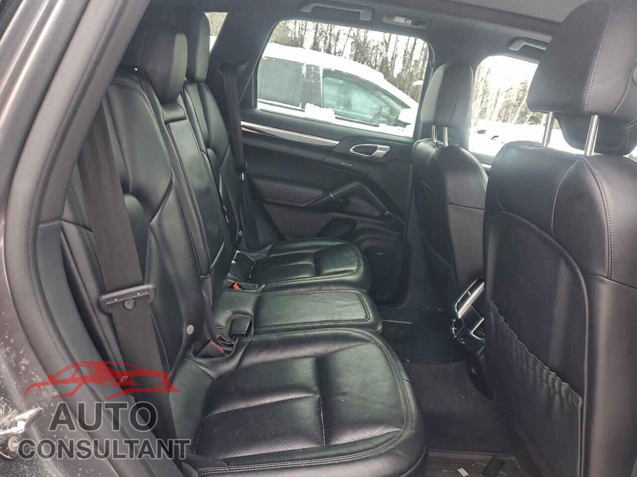 PORSCHE CAYENNE 2017 - WP1AE2A20HLA70897