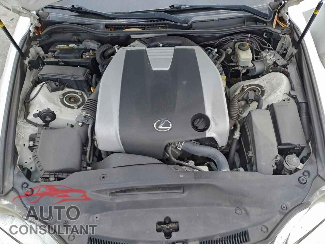 LEXUS IS 2014 - JTHBF1D23E5043507