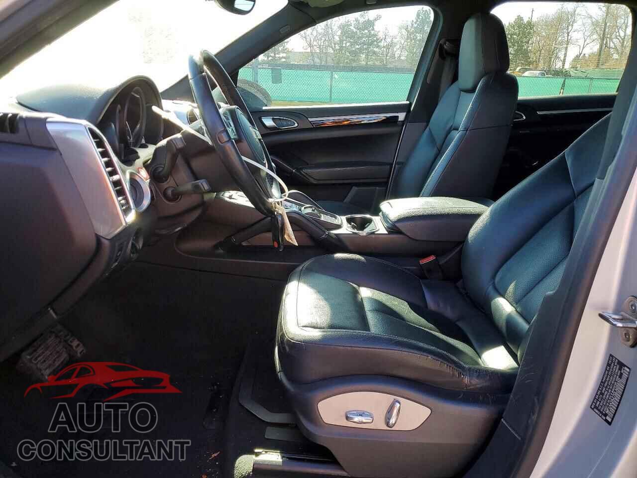 PORSCHE CAYENNE 2013 - WP1AA2A27DLA05650
