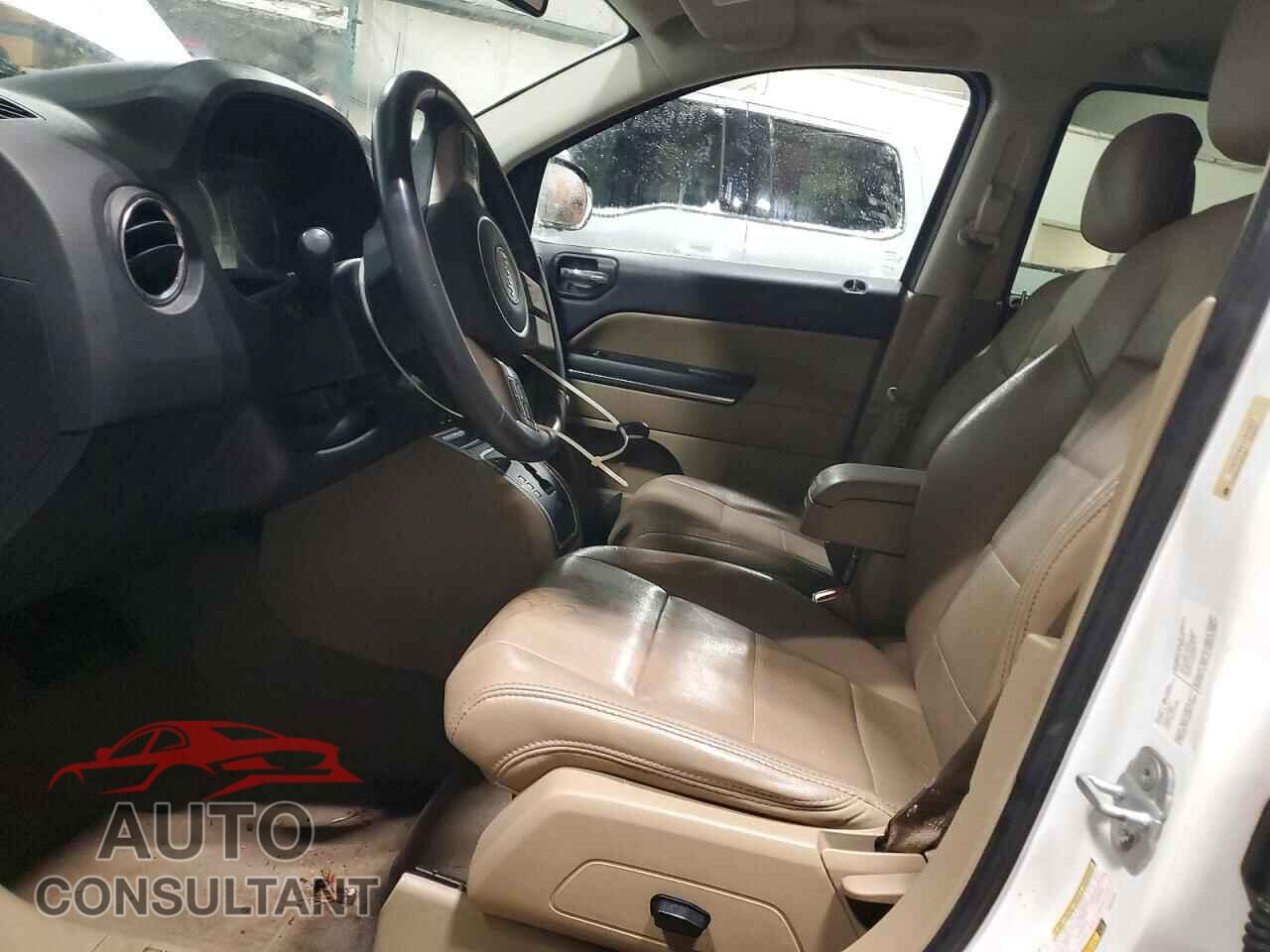 JEEP COMPASS 2012 - 1C4NJCCBXCD642823