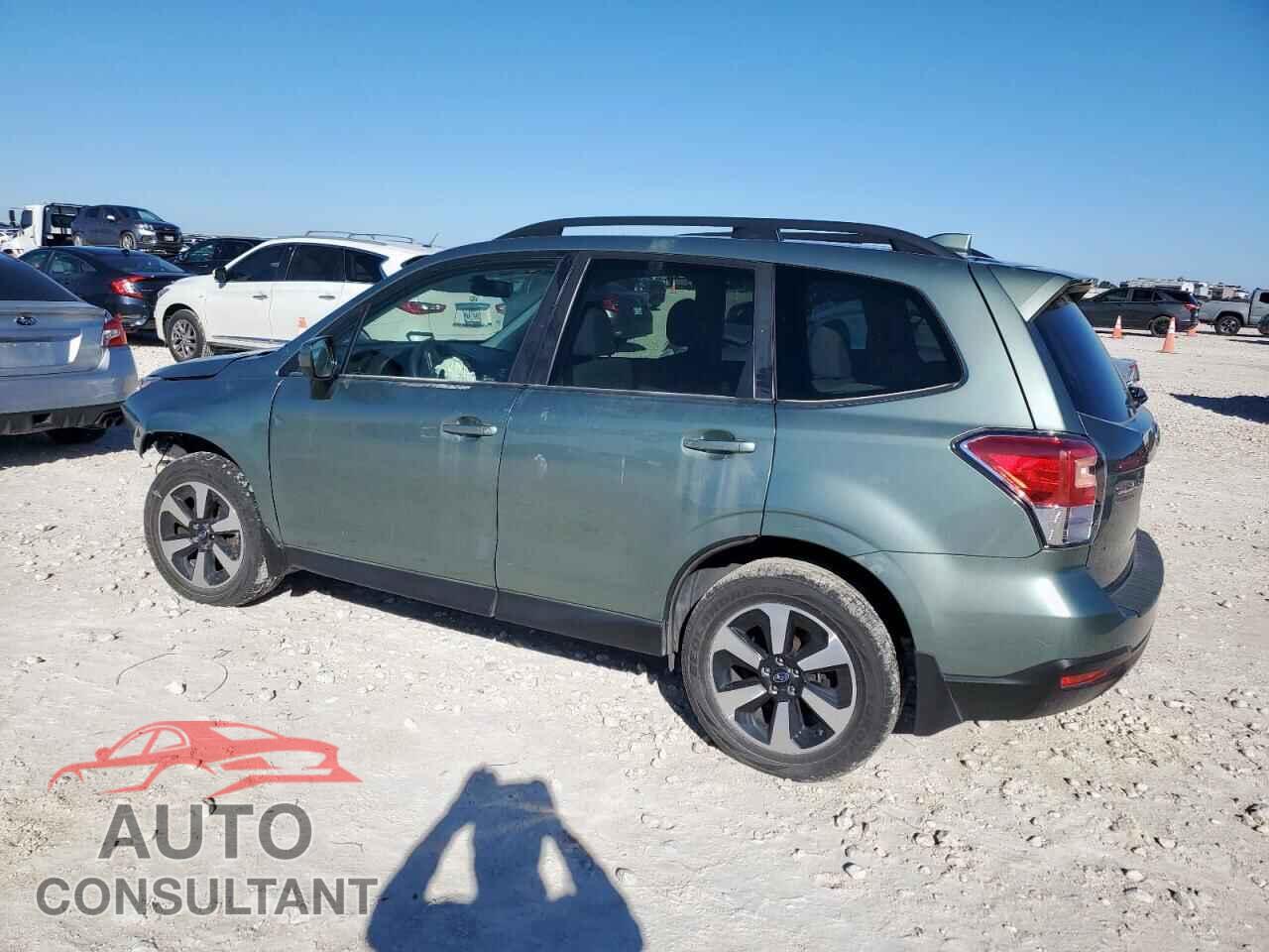 SUBARU FORESTER 2018 - JF2SJAEC9JG549656