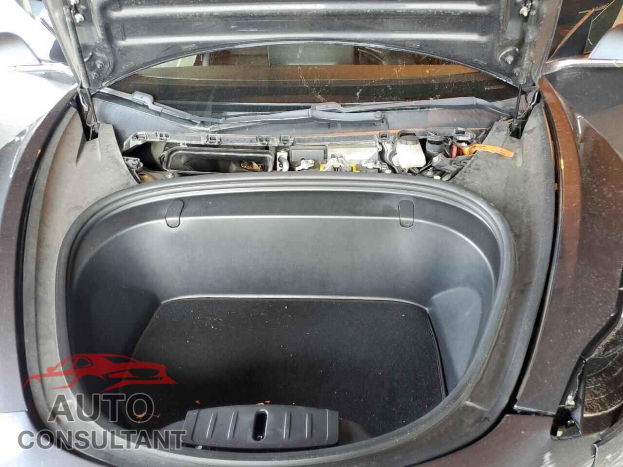 TESLA MODEL 3 2018 - 5YJ3E1EA6JF045288