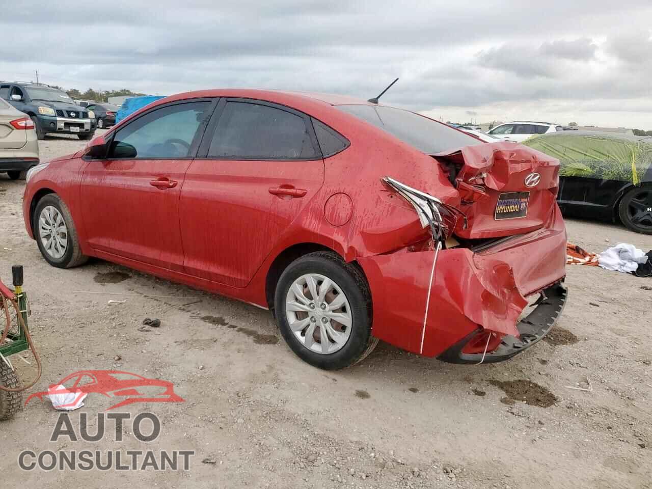 HYUNDAI ACCENT 2020 - 3KPC24A68LE120920