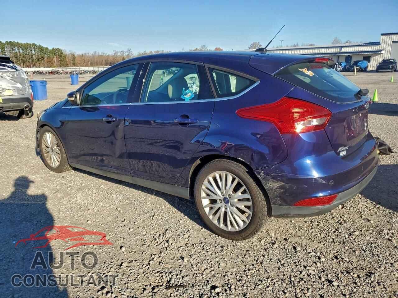 FORD FOCUS 2016 - 1FADP3N25GL239972