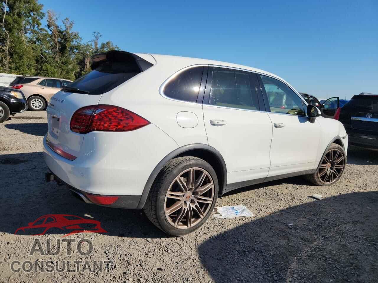 PORSCHE CAYENNE 2013 - WP1AA2A20DLA10561