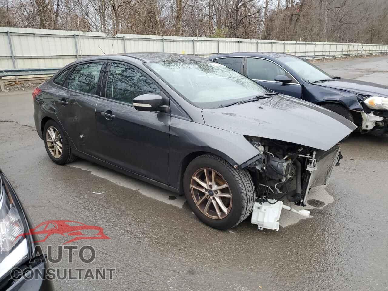 FORD FOCUS 2017 - 1FADP3F22HL211773