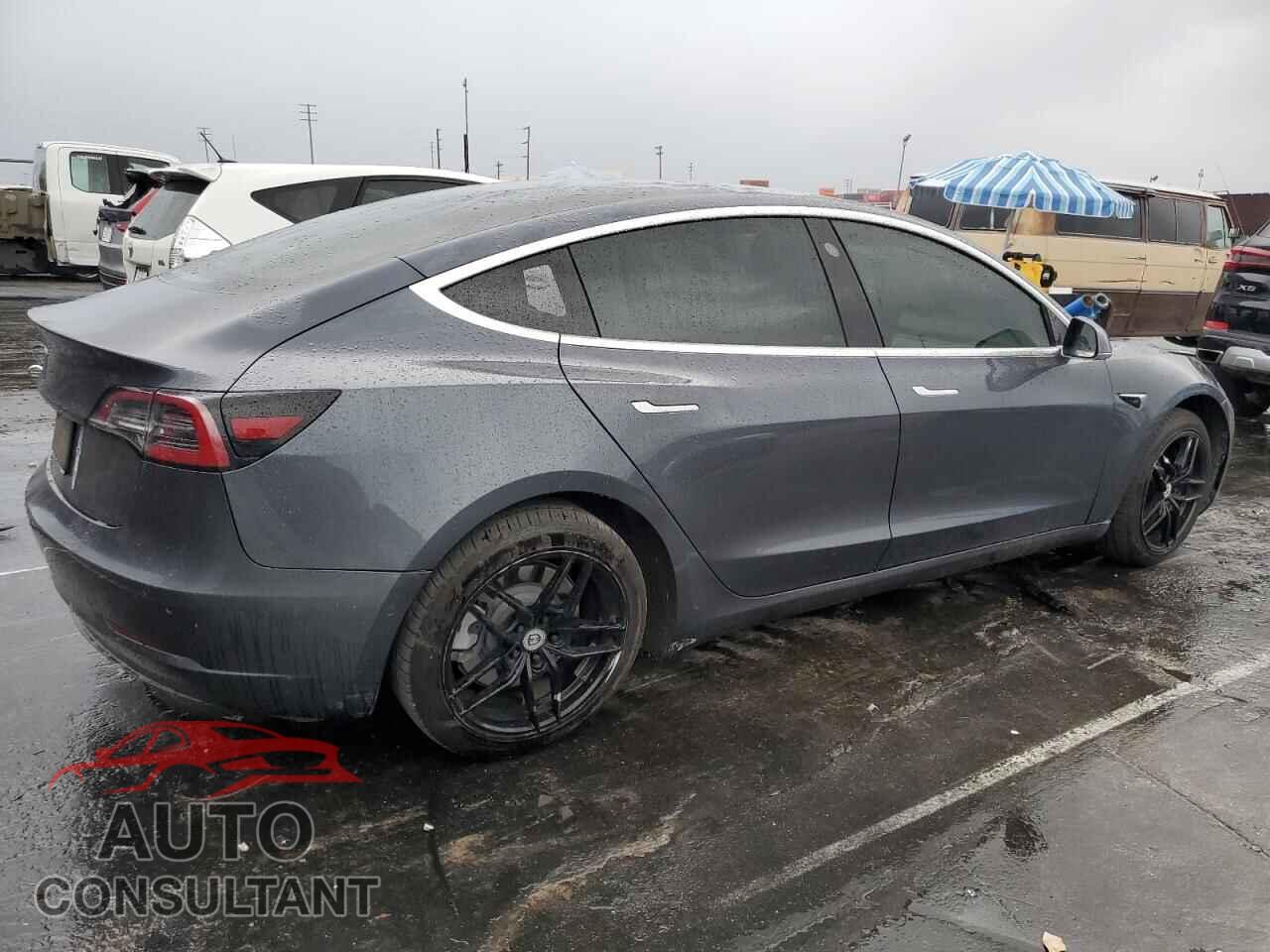TESLA MODEL 3 2020 - 5YJ3E1EAXLF657951