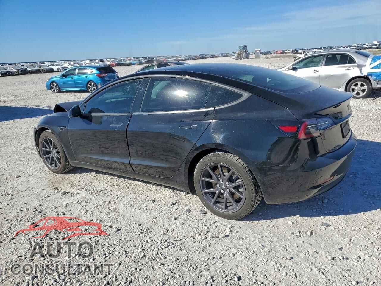 TESLA MODEL 3 2019 - 5YJ3E1EA2KF296715