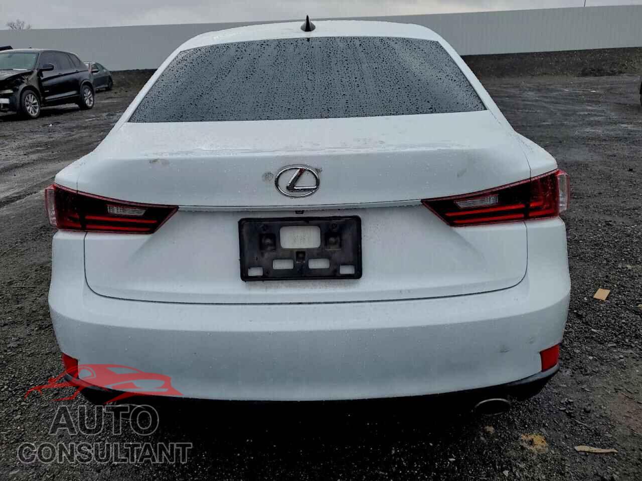 LEXUS IS 2014 - JTHCE1D2XE5002881