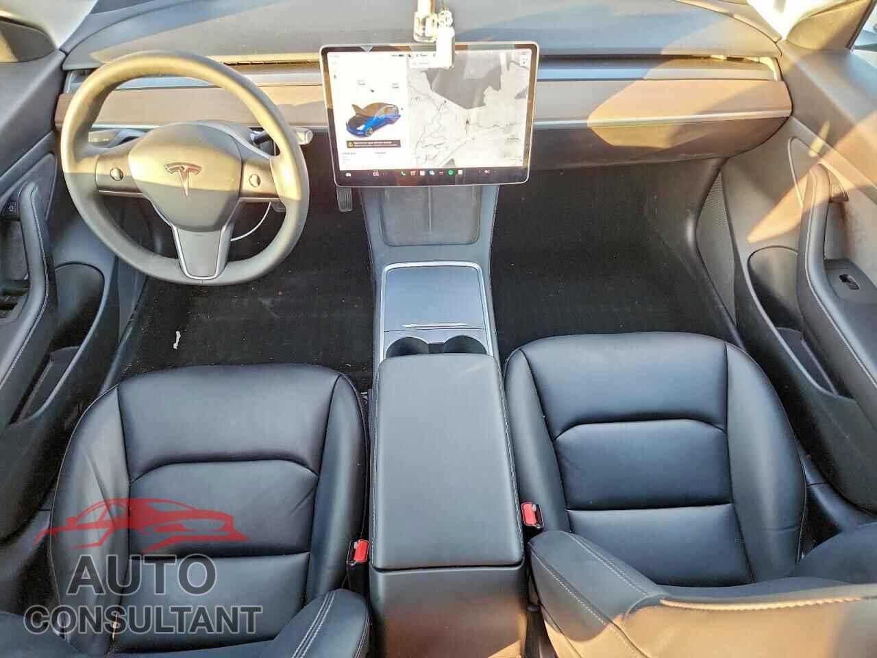 TESLA MODEL 3 2021 - 5YJ3E1EA5MF867018