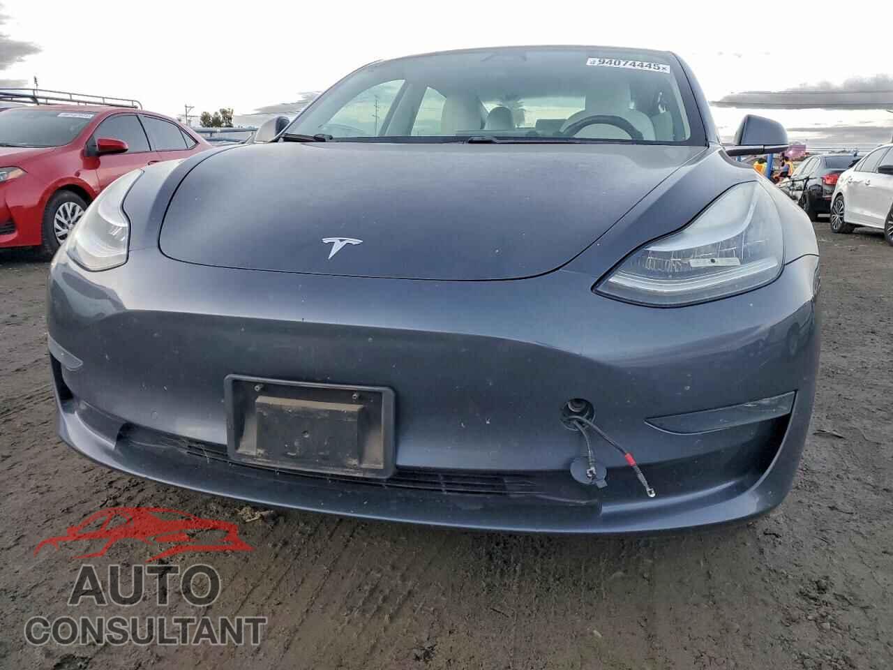 TESLA MODEL 3 2020 - 5YJ3E1EB5LF651922