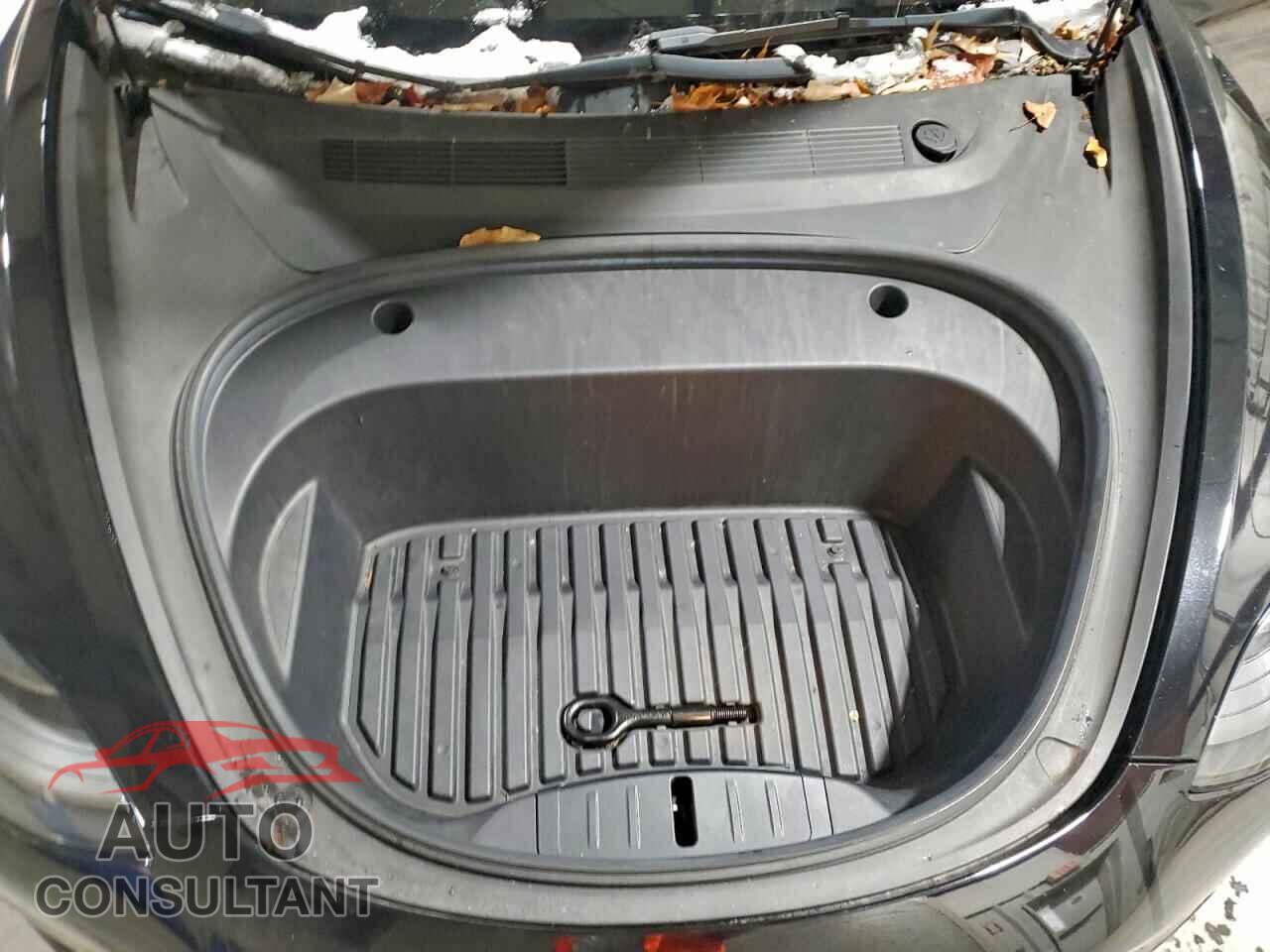 TESLA MODEL 3 2022 - 5YJ3E1EA6NF372425