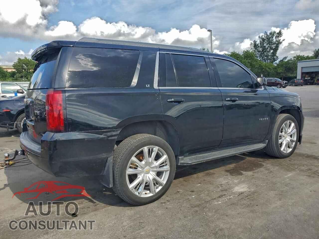 CHEVROLET TAHOE 2017 - 1GNSCBKC8HR299500