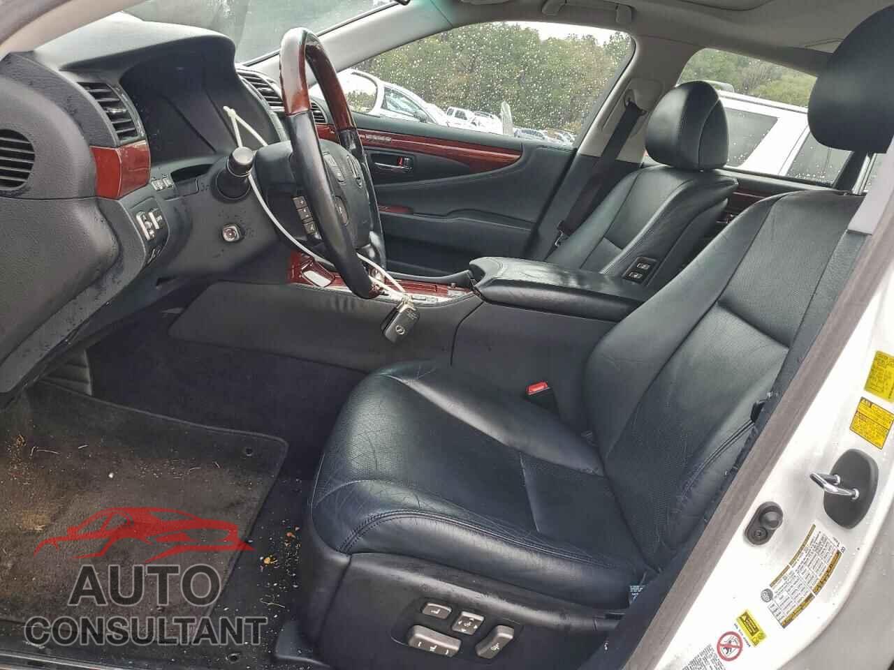 LEXUS LS460 2011 - JTHBL5EF6B5103003