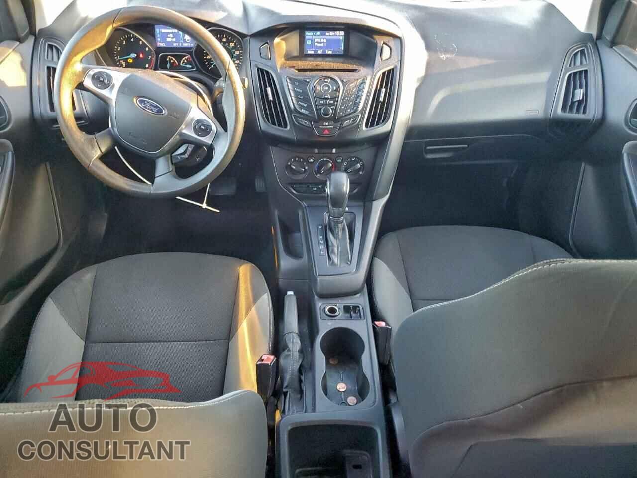 FORD FOCUS 2013 - 1FADP3E29DL227142