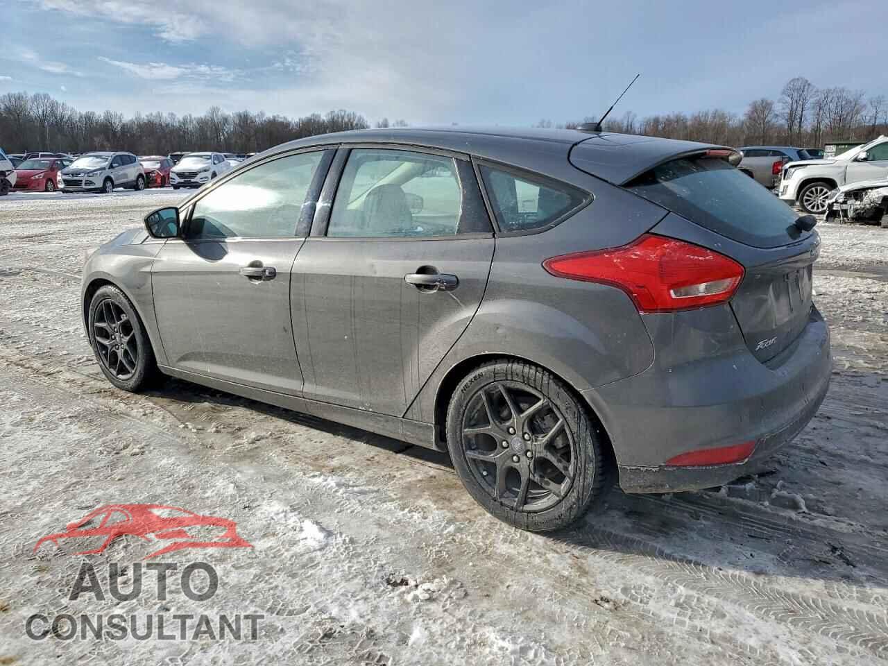 FORD FOCUS 2016 - 1FADP3K23GL361167