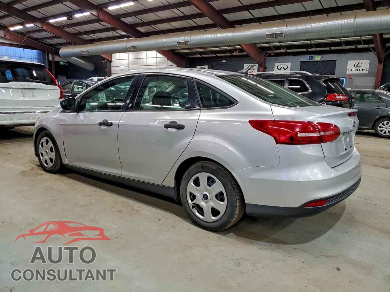 FORD FOCUS 2016 - 1FADP3E20GL345570