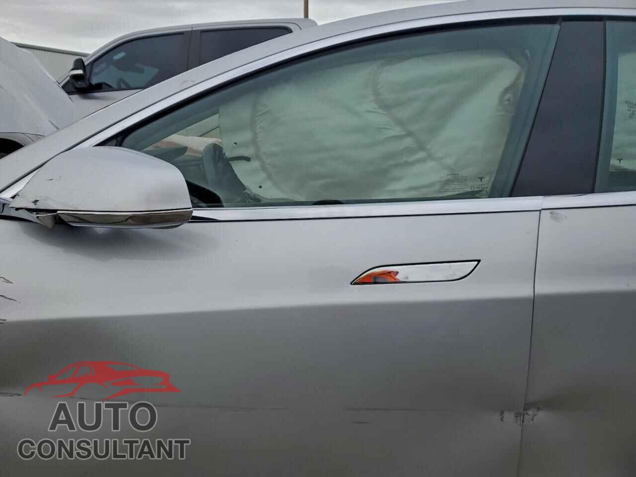 TESLA MODEL S 2016 - 5YJSA1E26GF150714