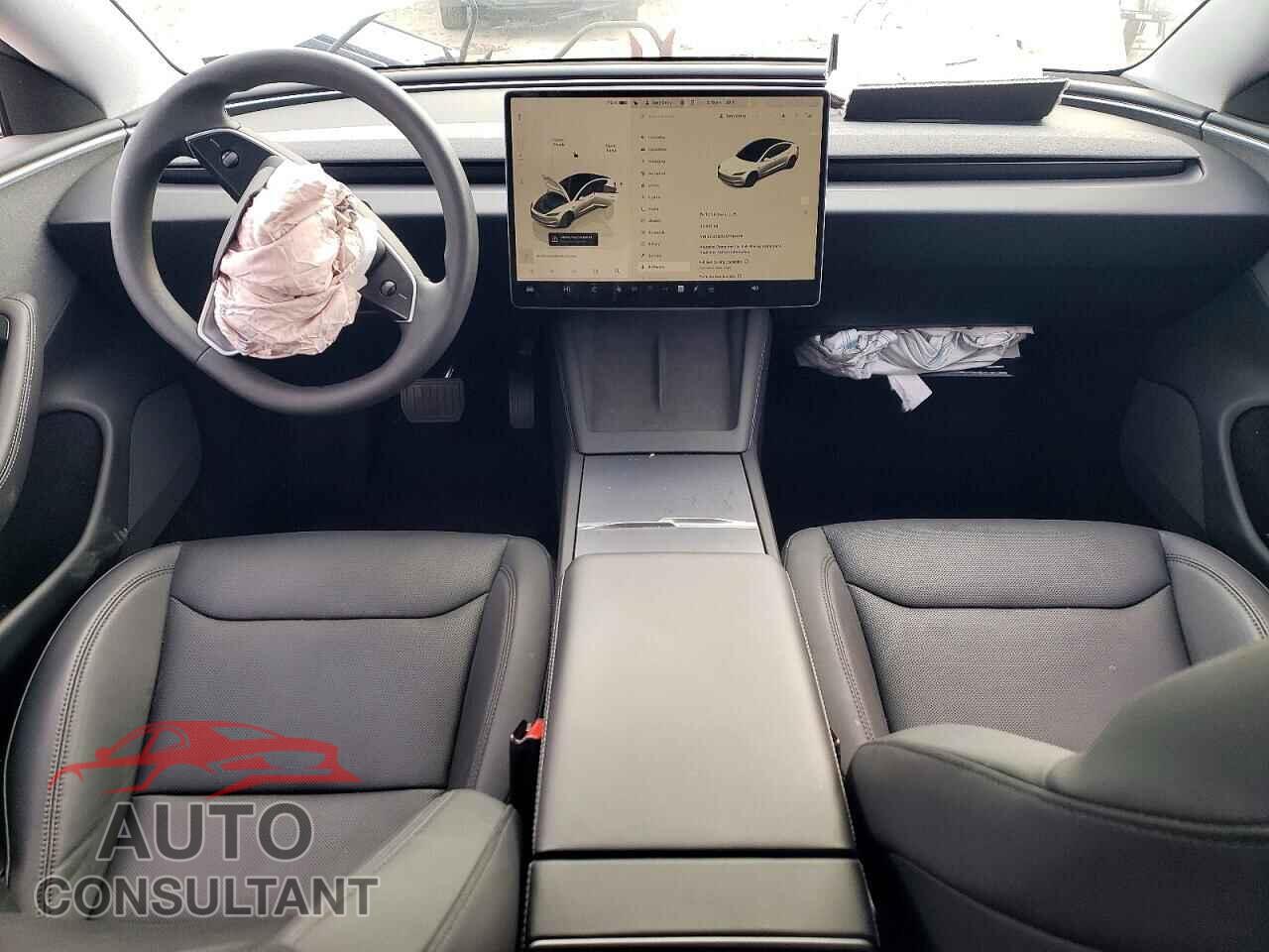 TESLA MODEL 3 2024 - 5YJ3E1EA3RF740436