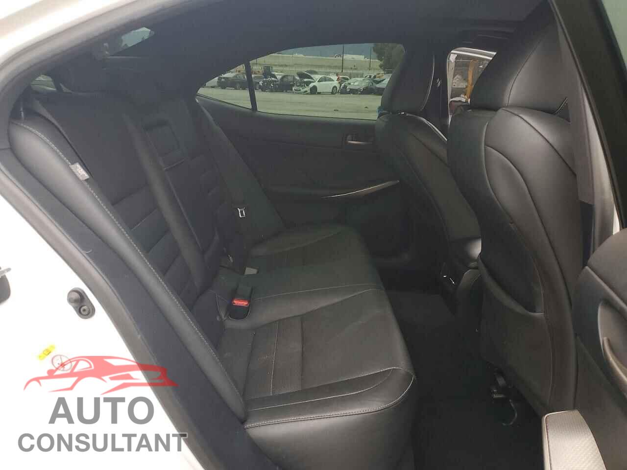 LEXUS IS 2017 - JTHBA1D29H5059049