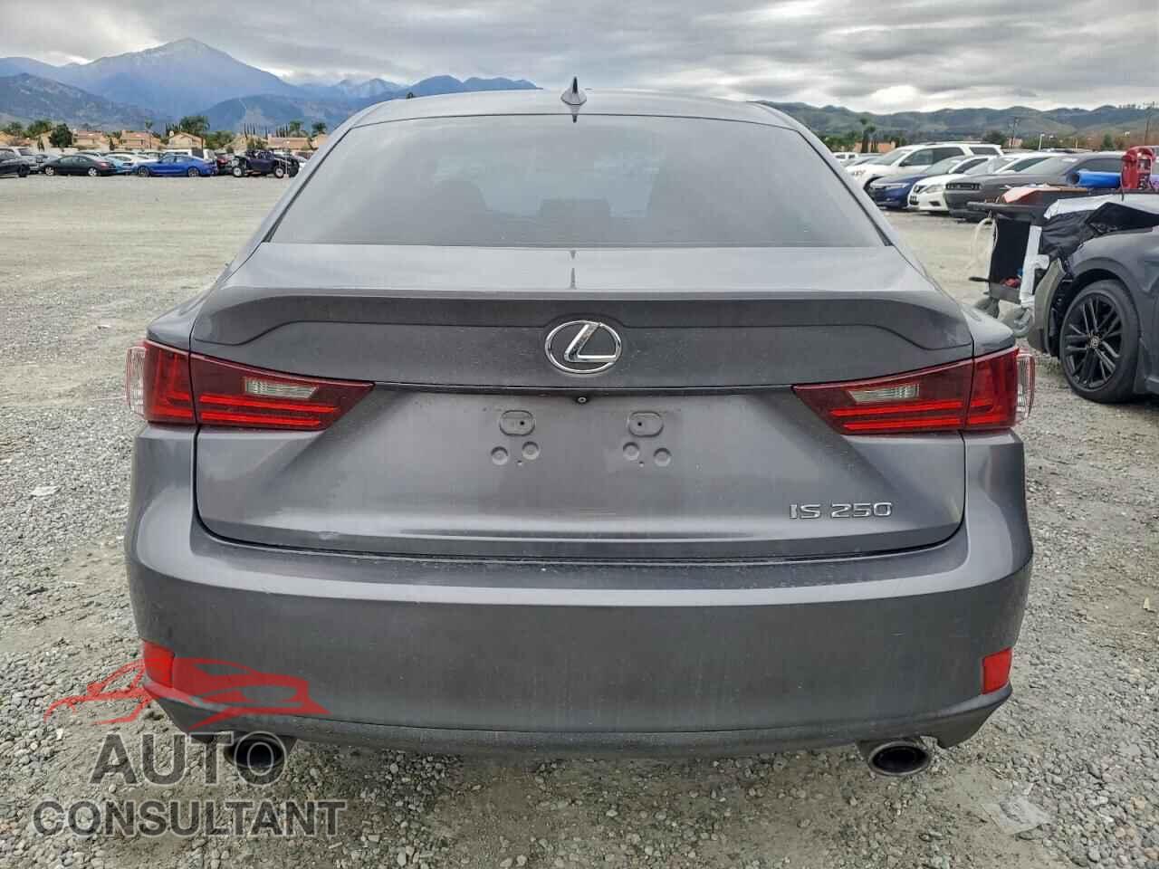 LEXUS IS 2015 - JTHBF1D23F5075763