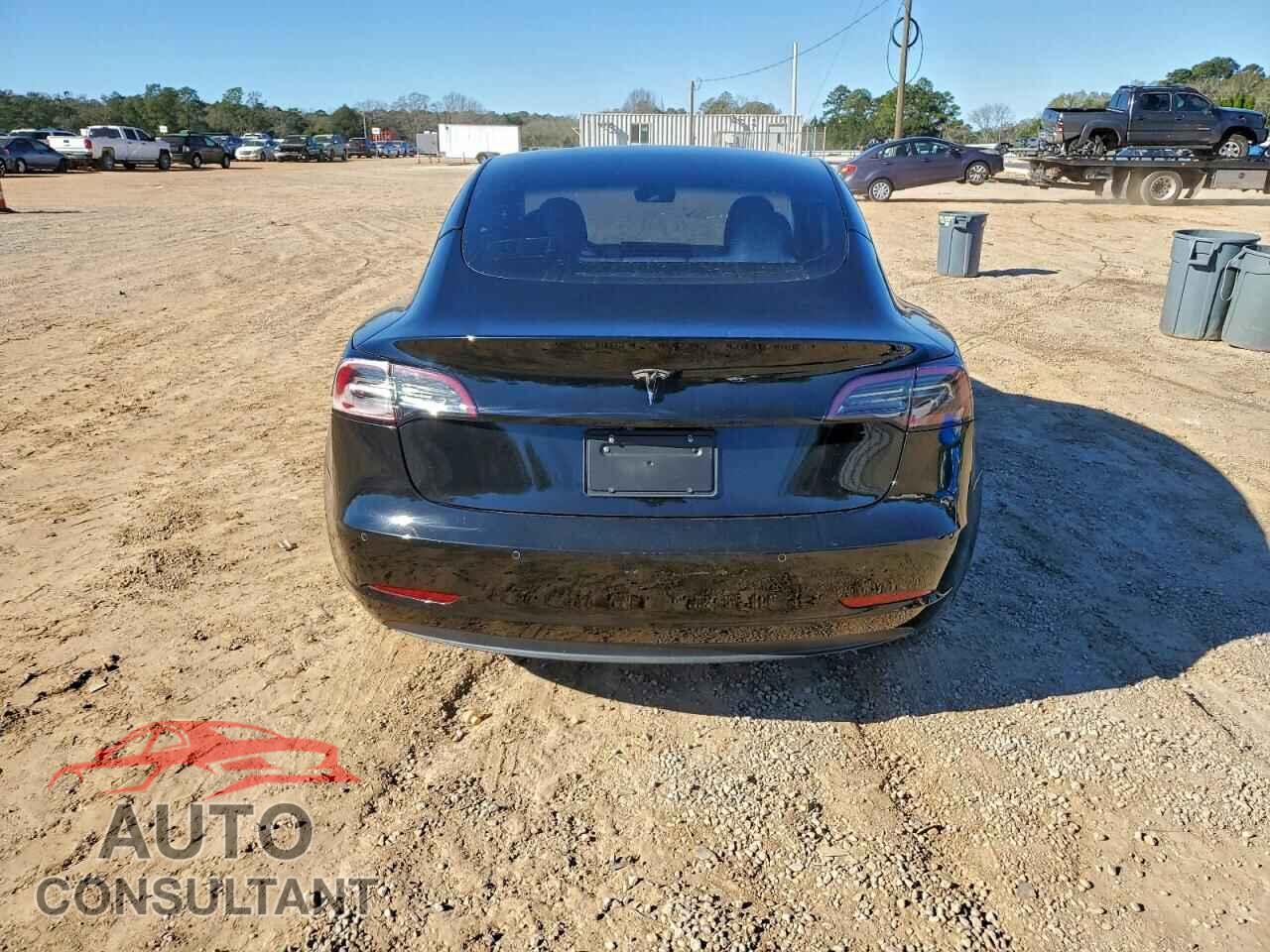 TESLA MODEL 3 2021 - 5YJ3E1EAXMF043712