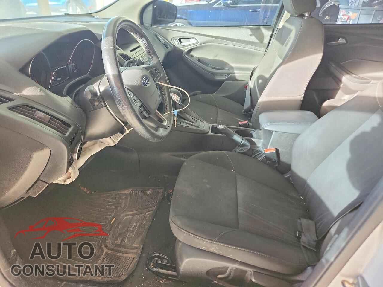 FORD FOCUS 2017 - 1FADP3FE9HL328941