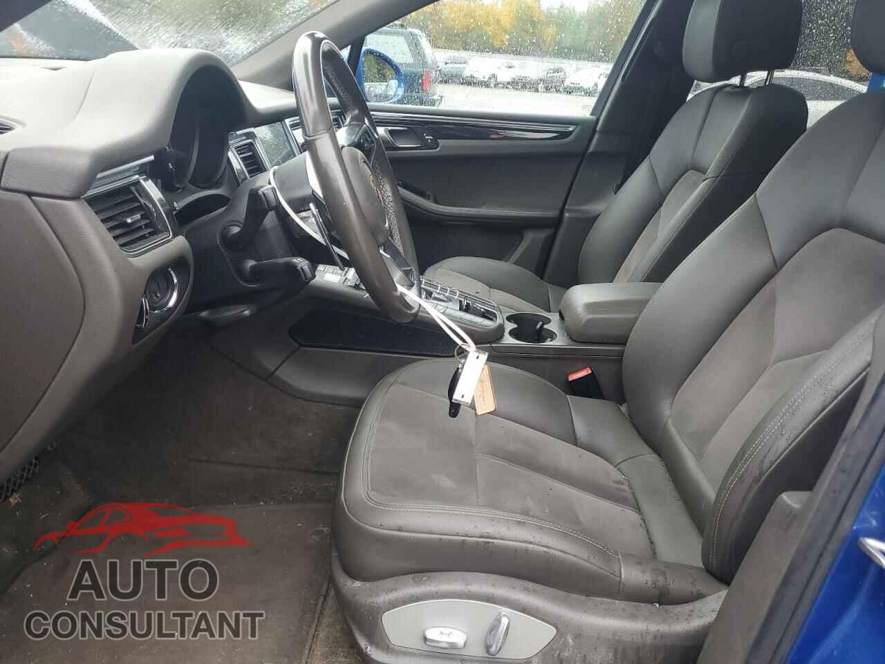 PORSCHE MACAN 2017 - WP1AA2A5XHLB09081