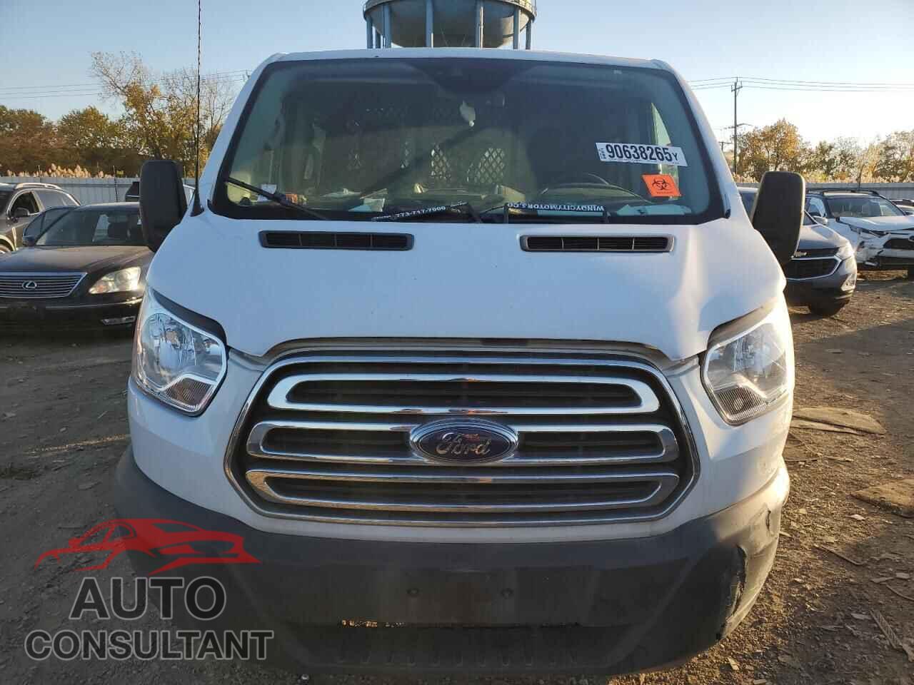 FORD TRANSIT 2019 - 1FTYR1YM4KKB01782