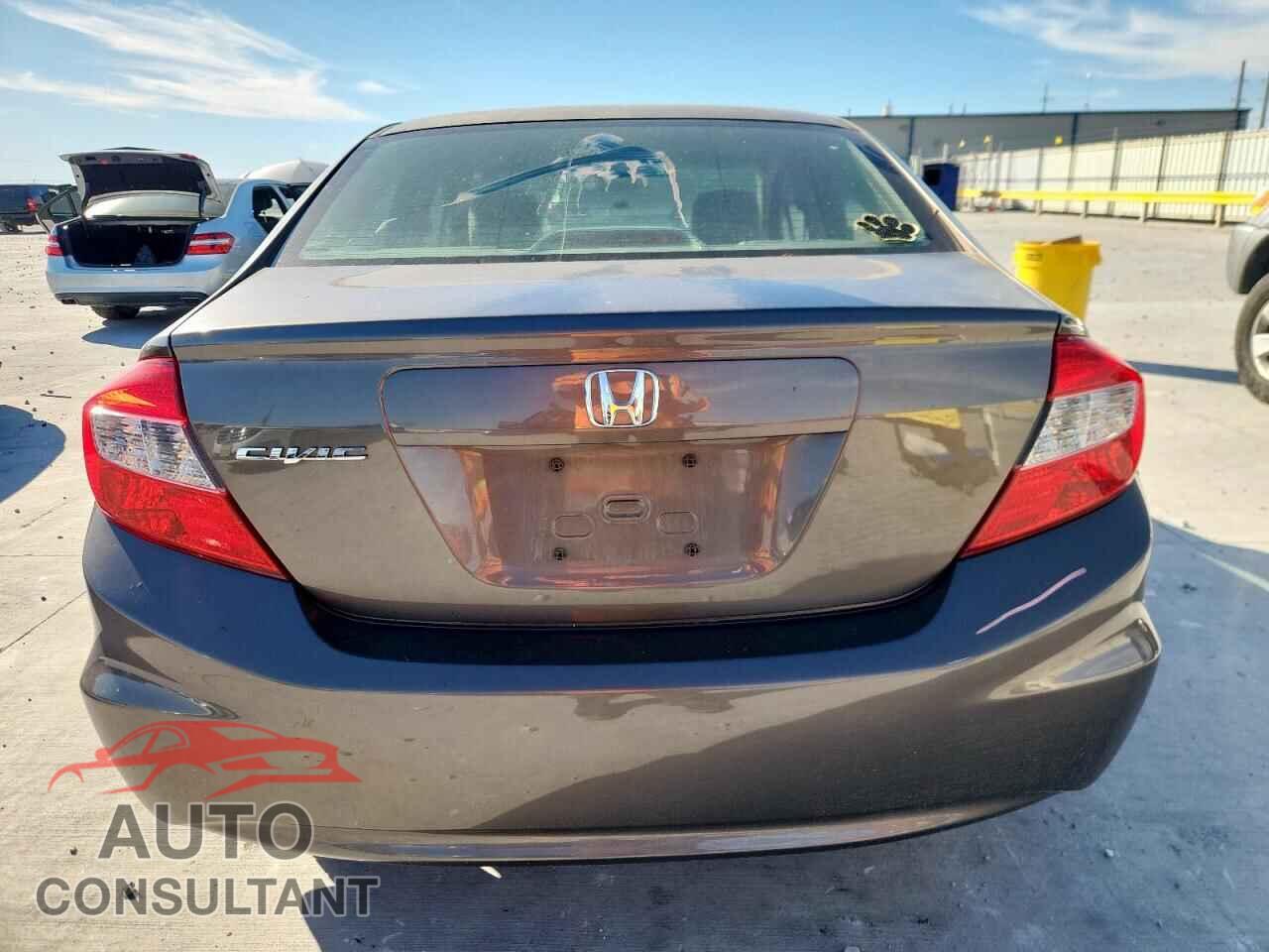 HONDA CIVIC 2012 - 2HGFB2F97CH550268