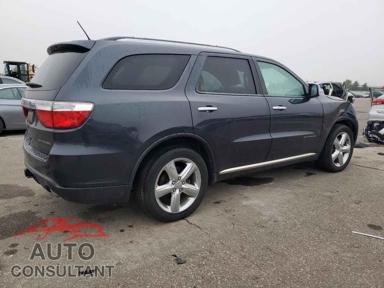 DODGE DURANGO 2013 - 1C4SDJET5DC658729