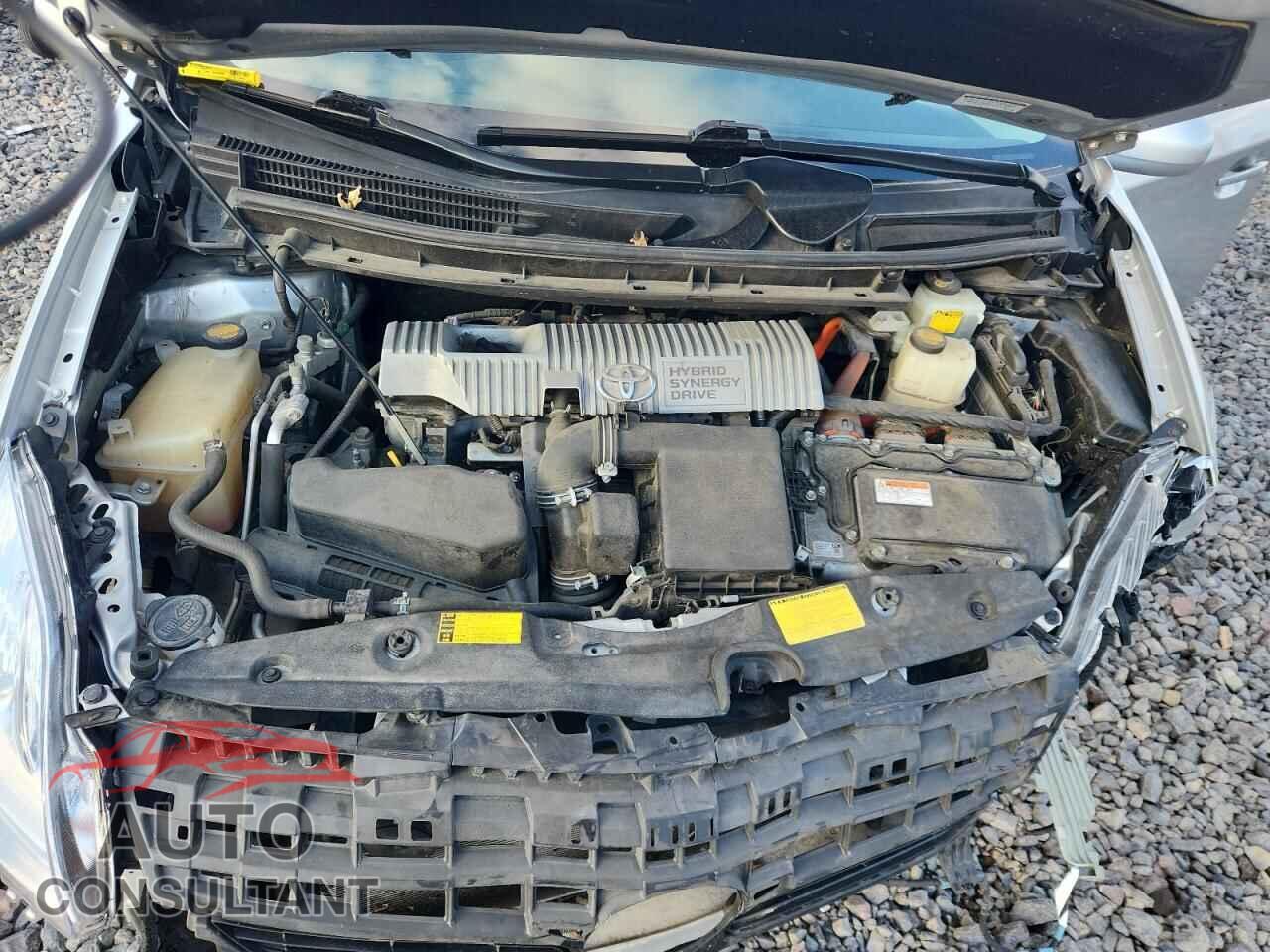 TOYOTA PRIUS 2013 - JTDKN3DU2D5551208