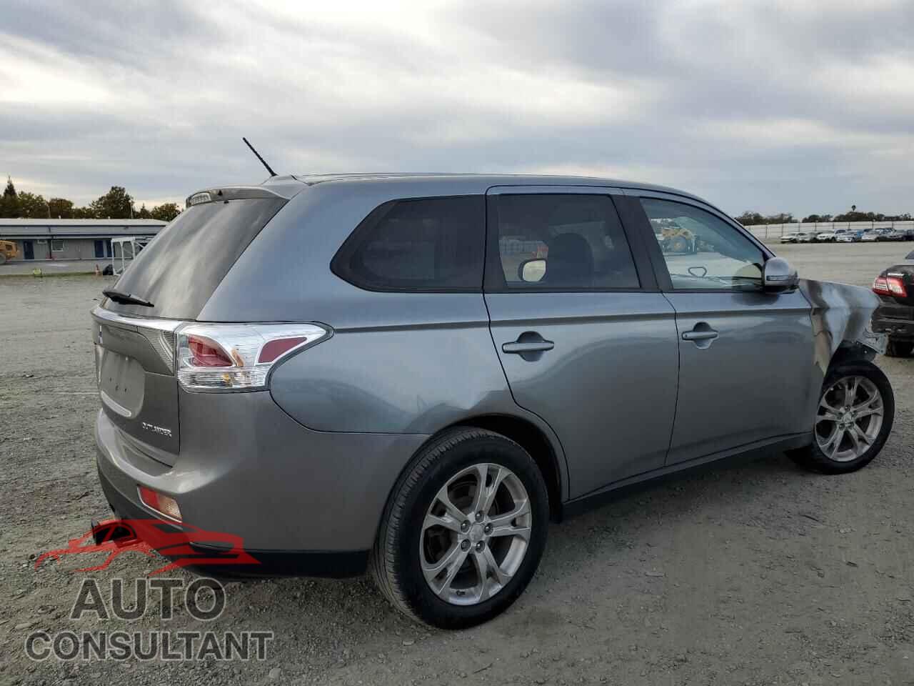 MITSUBISHI OUTLANDER 2014 - JA4AD3A30EZ009331