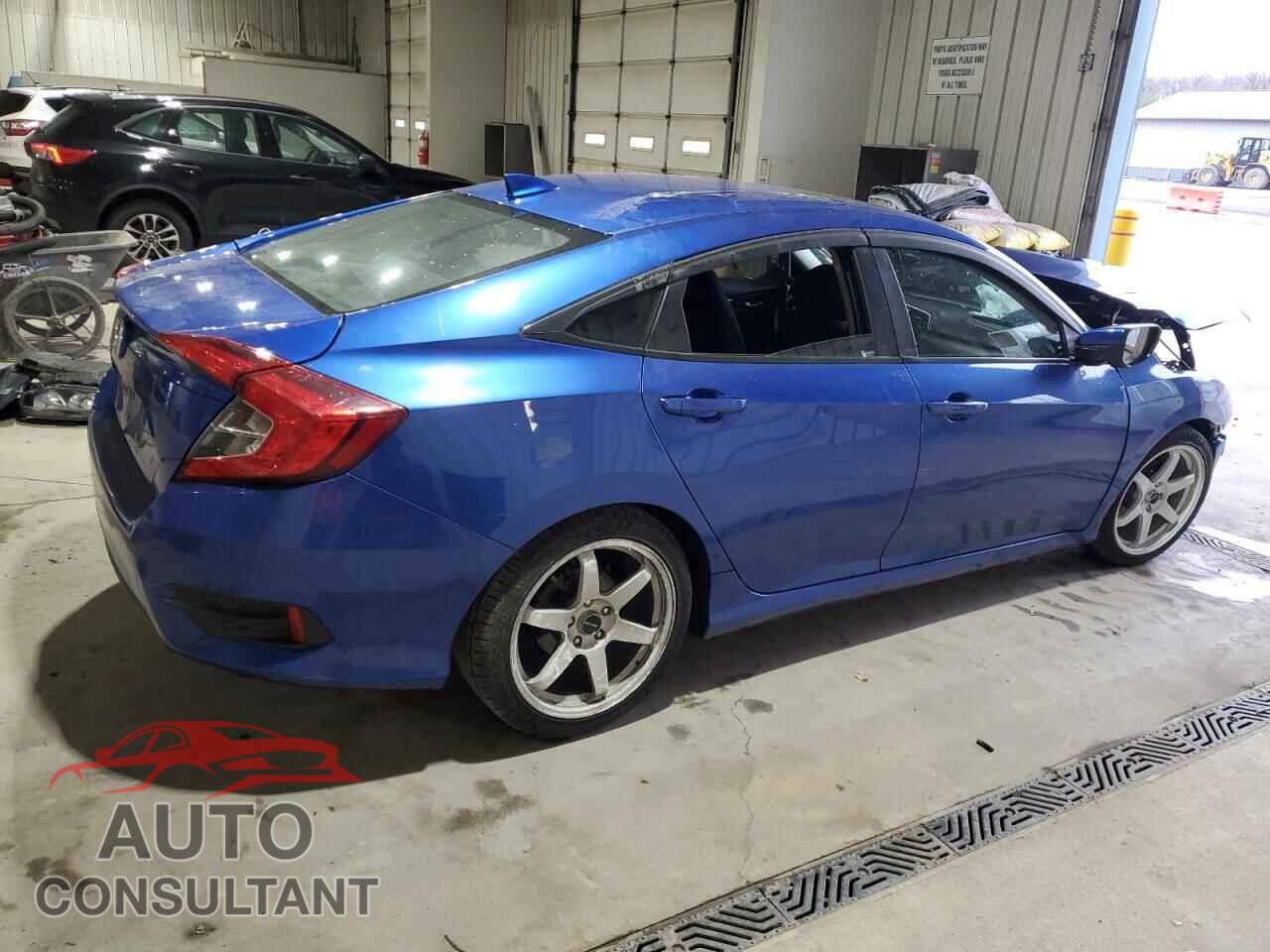 HONDA CIVIC 2017 - 2HGFC2F76HH557327