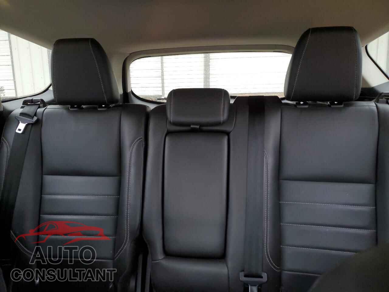 FORD ESCAPE 2015 - 1FMCU9JX2FUC41640