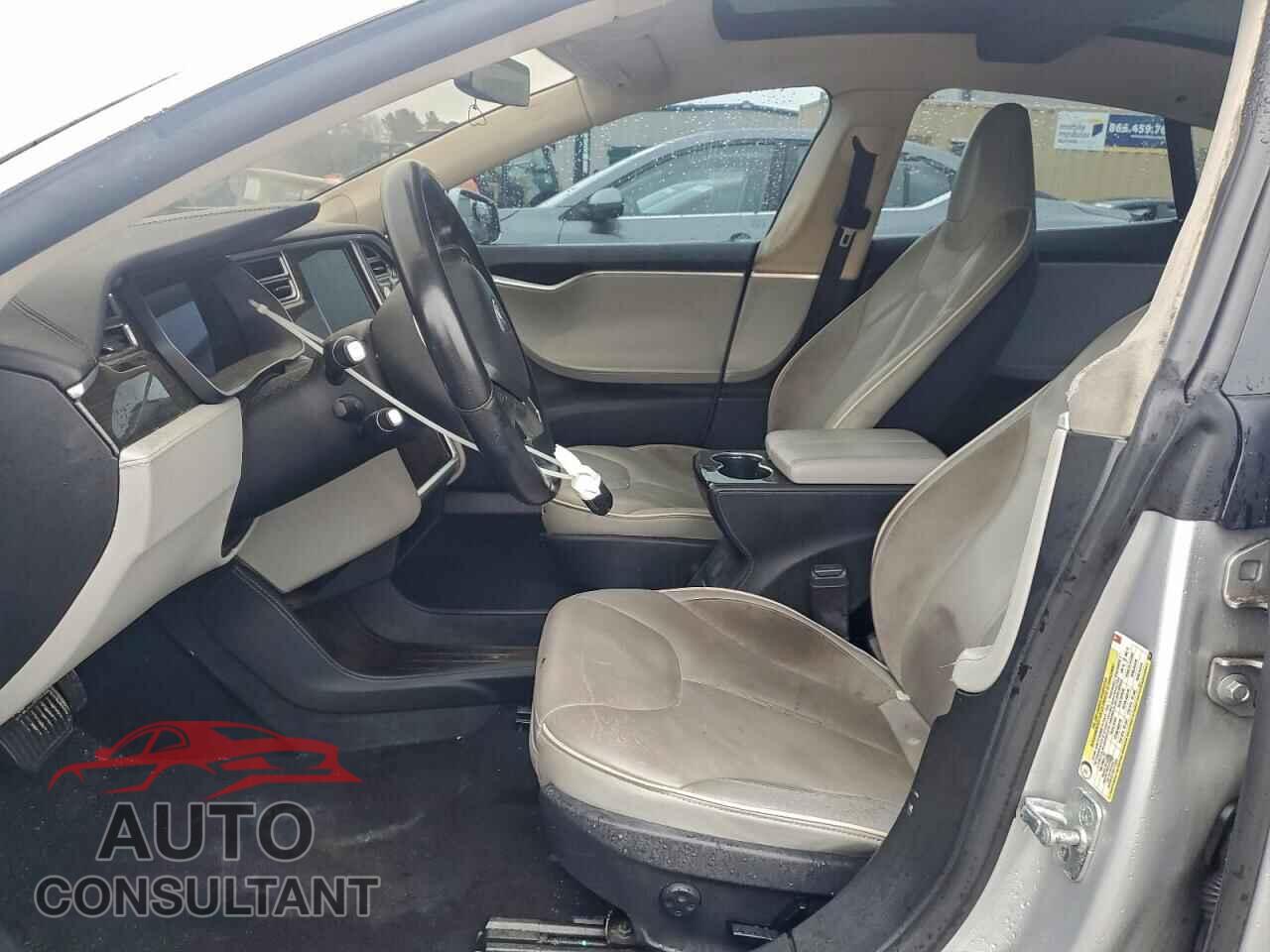 TESLA MODEL S 2014 - 5YJSA1H15EFP50592
