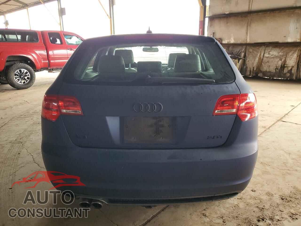 AUDI A3 2012 - WAUBEAFMXCA141759