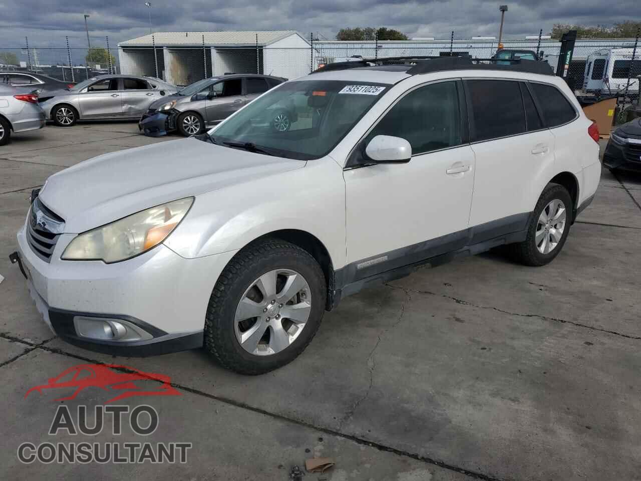 SUBARU OUTBACK 2011 - 4S4BRDKC8B2367759