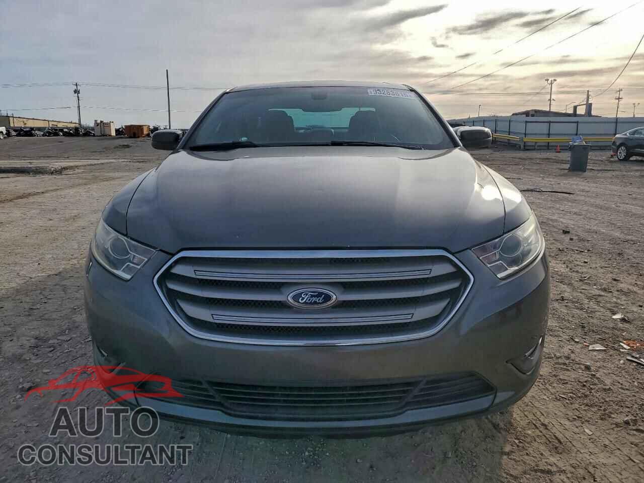 FORD TAURUS 2015 - 1FAHP2E87FG189972