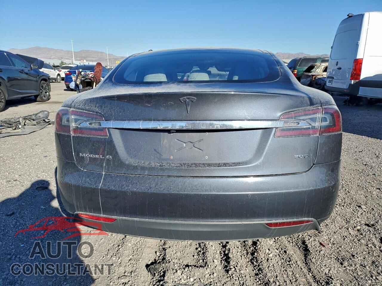 TESLA MODEL S 2016 - 5YJSA1E27GF135378