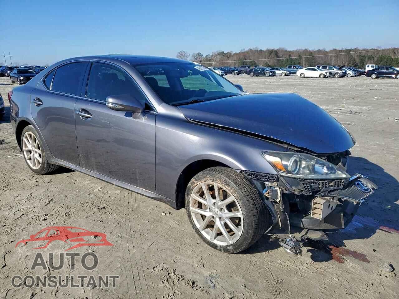 LEXUS IS 2012 - JTHCF5C25C5057290