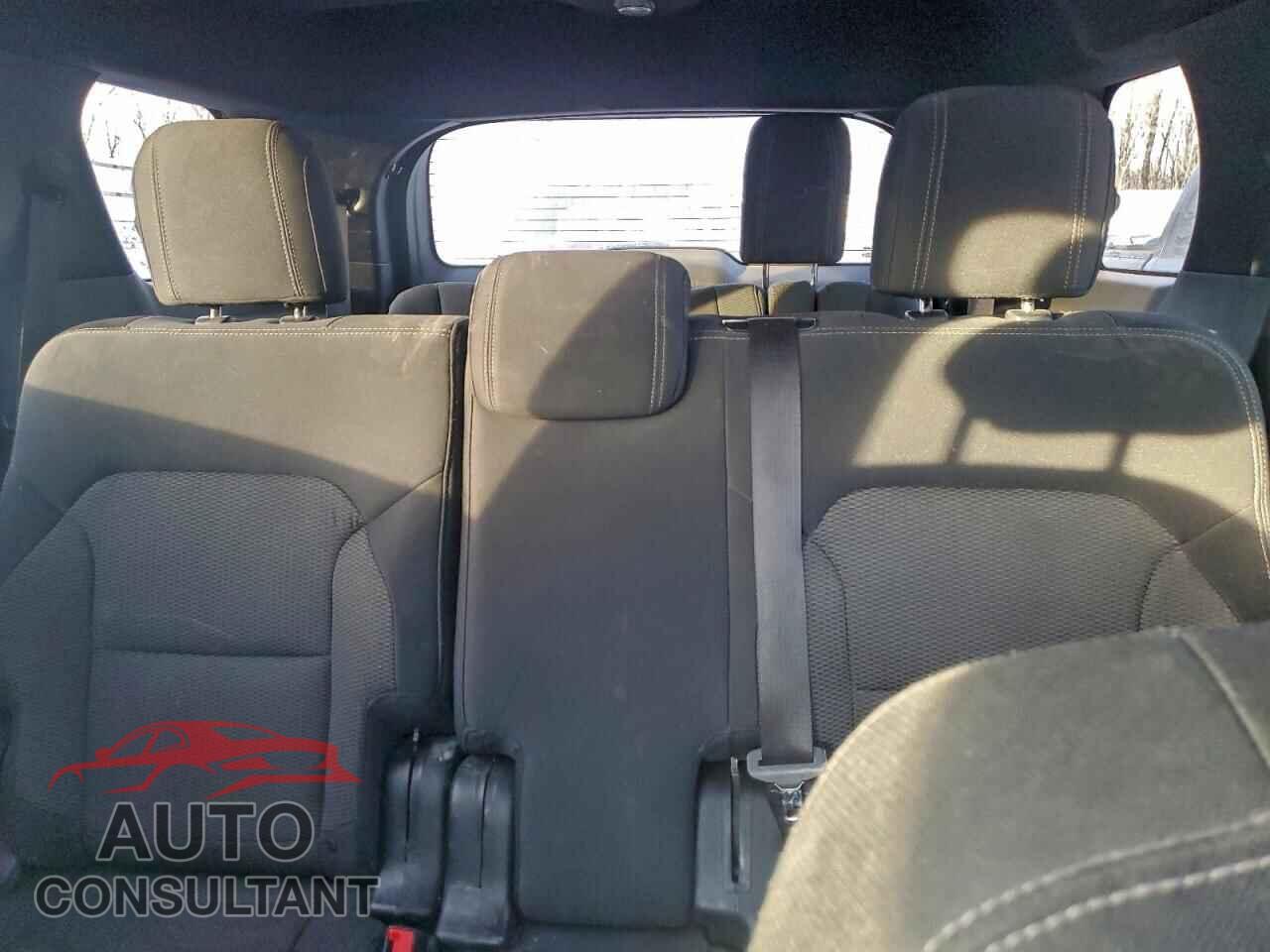 FORD EXPLORER 2016 - 1FM5K8D84GGA20912
