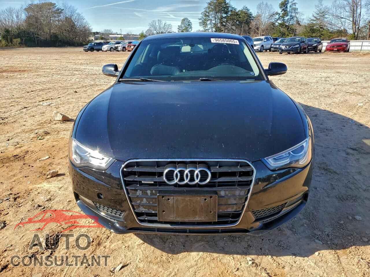 AUDI A5 2014 - WAUCFAFR9EA001850