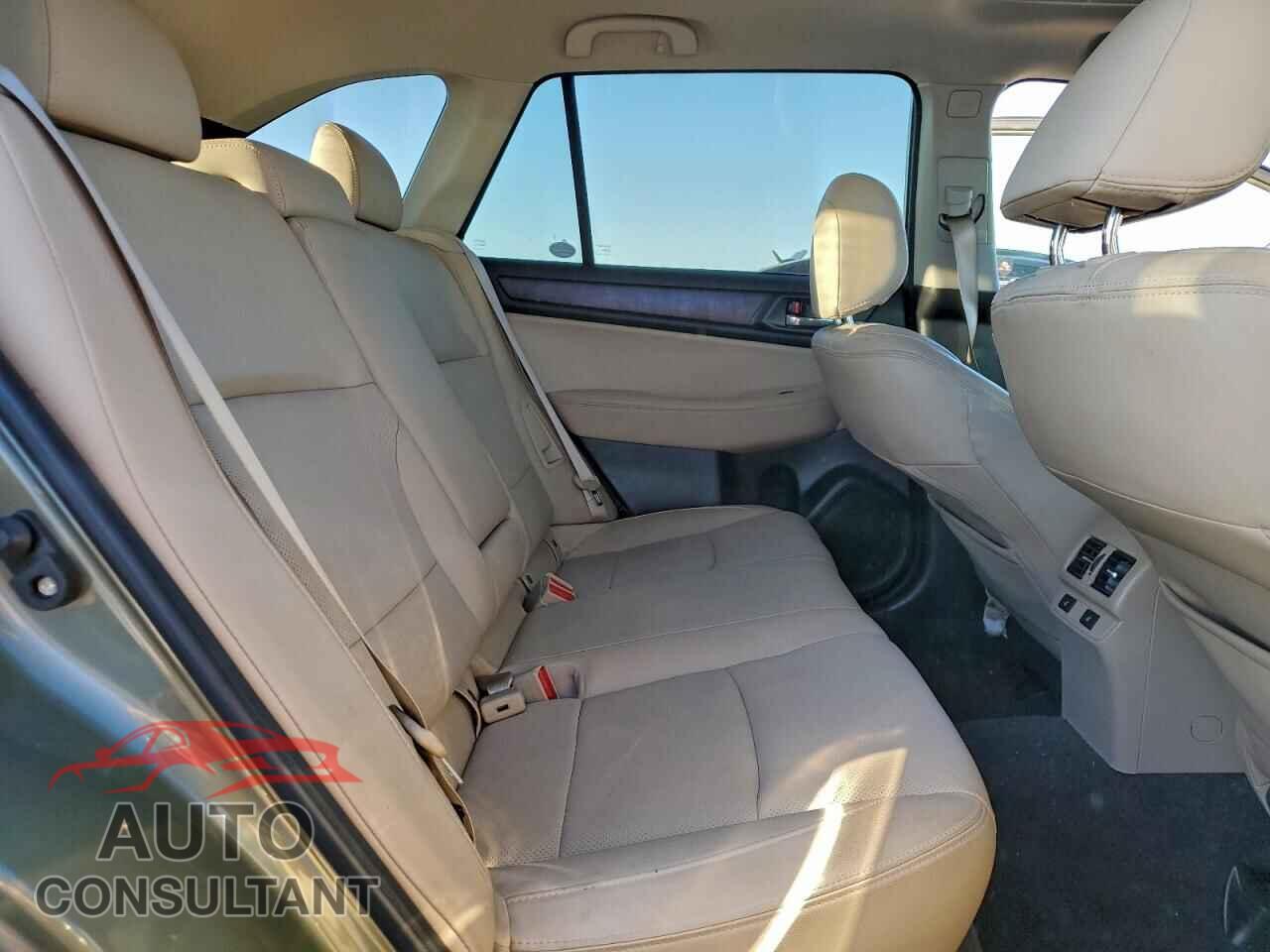 SUBARU OUTBACK 2016 - 4S4BSENC4G3242815