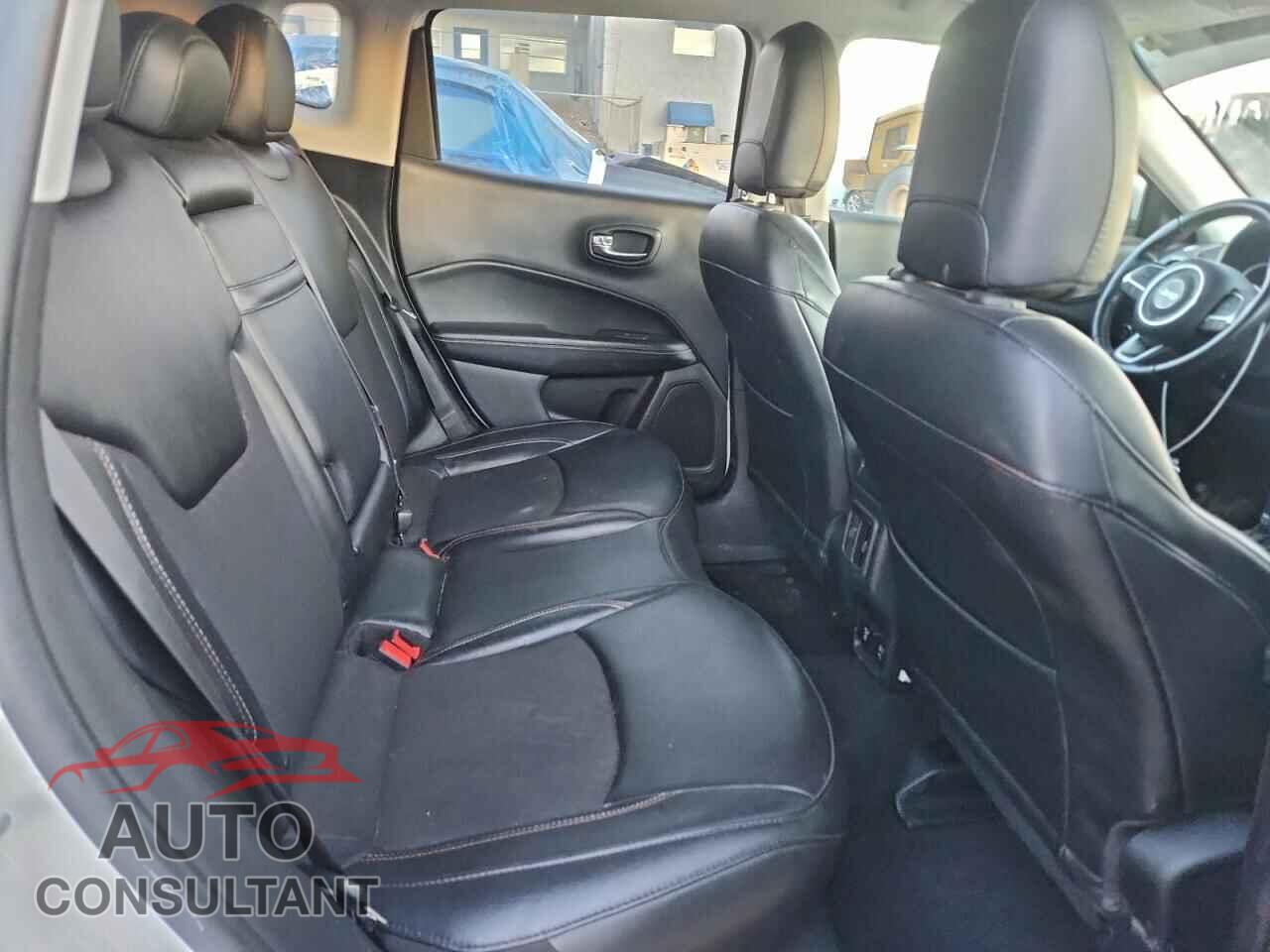 JEEP COMPASS 2019 - 3C4NJCBB5KT809471