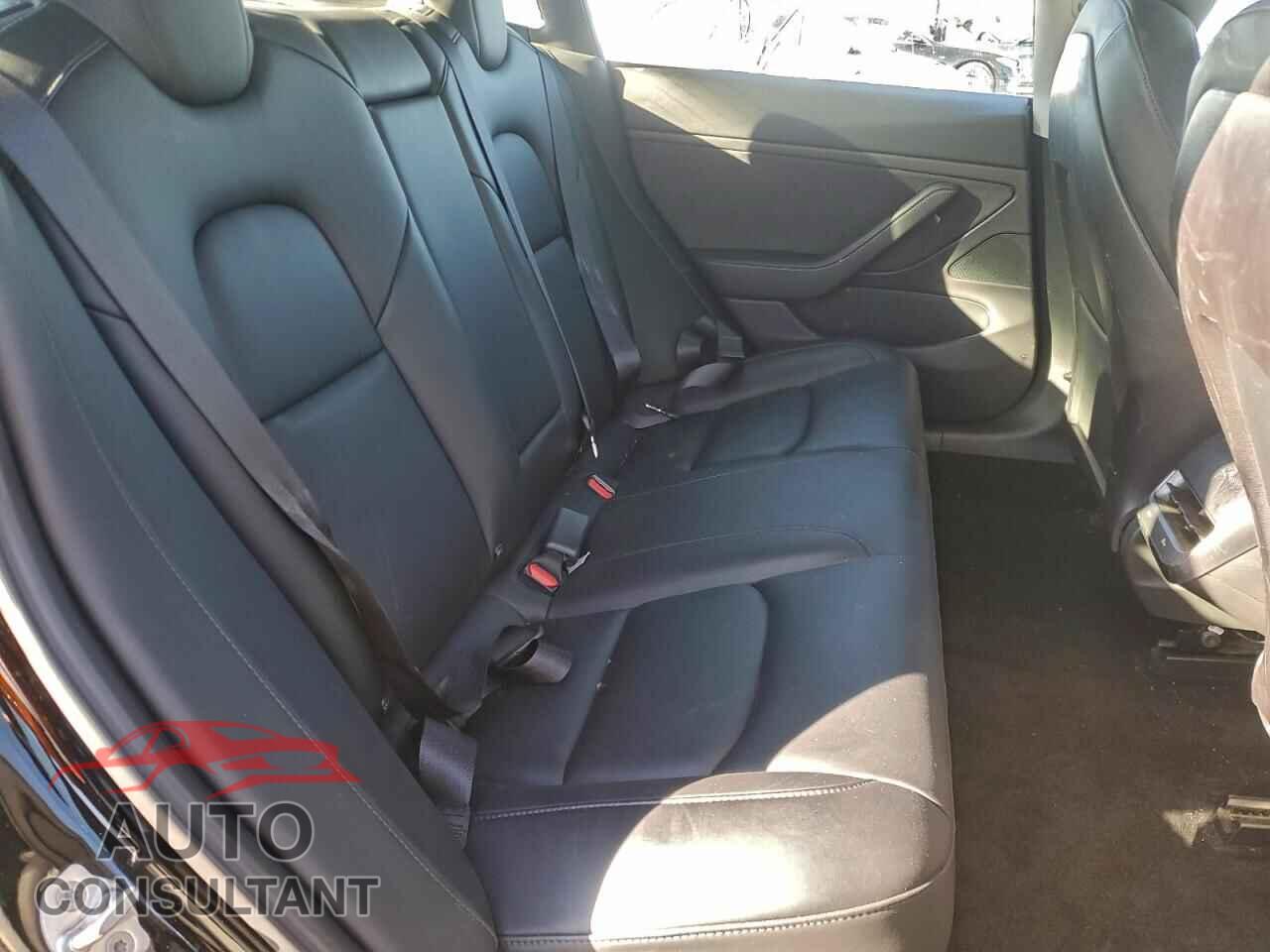TESLA MODEL 3 2019 - 5YJ3E1EAXKF297742