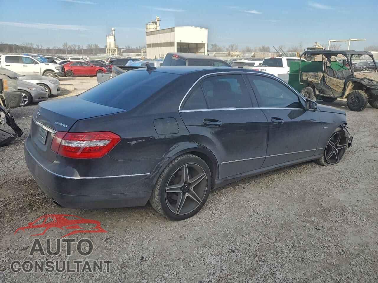 MERCEDES-BENZ E-CLASS 2012 - WDDHF5KB8CA570474
